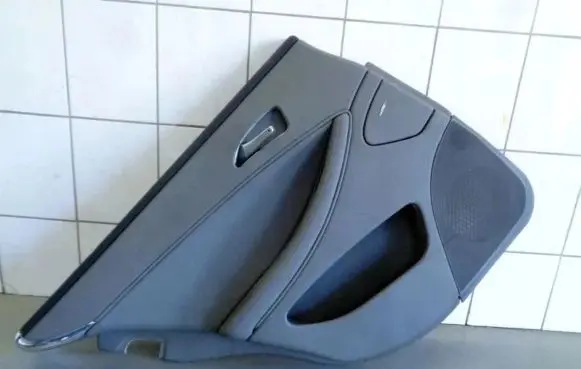 Mercedes-Benz CLS C219 Other interior part
