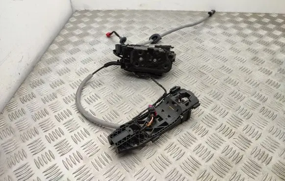 Volkswagen Arteon Front door lock 5NB837016 5NB837016B