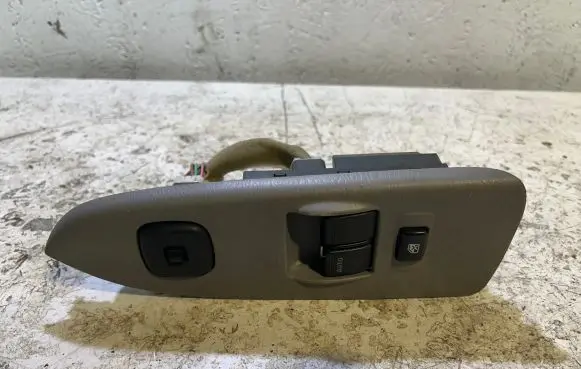 Mazda 323 Electric window control switch BN4B66350 2612D4 C8HD198