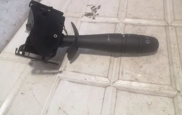 Renault Laguna II Wiper control stalk 8200012245 34447701AL