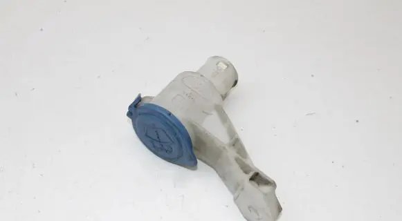 Land Rover Range Rover Evoque L538 Window washer liquid tank fill tube BJ3217C615AC