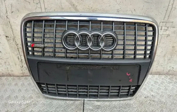 Audi A6 S6 C6 4F Front bumper upper radiator grill 4F0807245