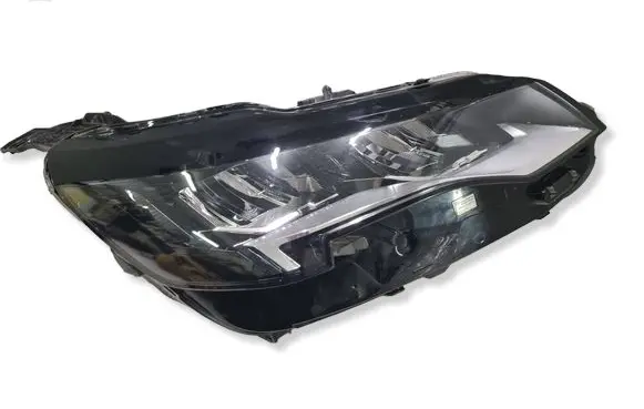 Peugeot 3008 II Headlight/headlamp 89914772 2107133870 9836230180