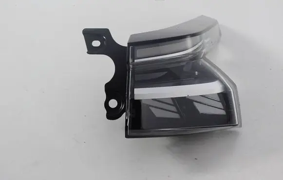 Nissan Qashqai J12 Rear/tail lights 26550HN25A