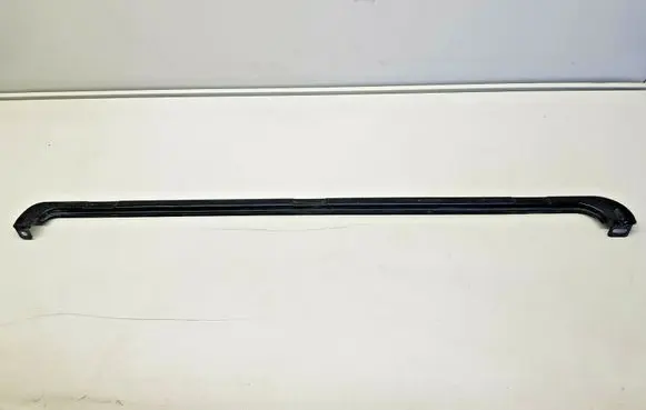 Volvo V50 Radiator support slam panel bracket 30671117