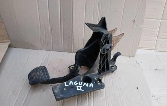 Renault Laguna II Brake pedal 8200002853