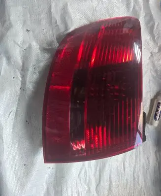 Audi A6 S6 C6 4F Rear/tail lights 4F9945096 89036913