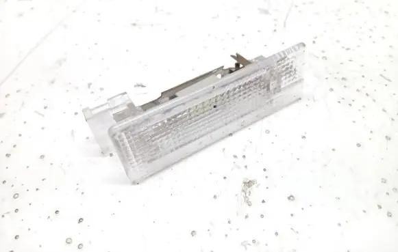 Volkswagen Golf V Rear seat light