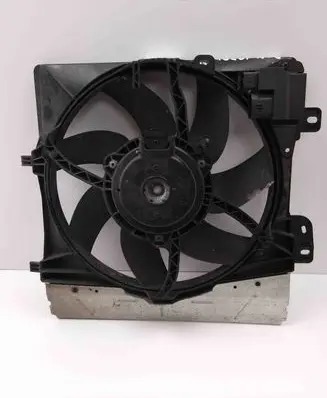 Peugeot 208 Radiator cooling fan shroud 9675280980
