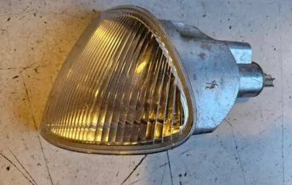 Renault Laguna I Front indicator light 018014 08731535