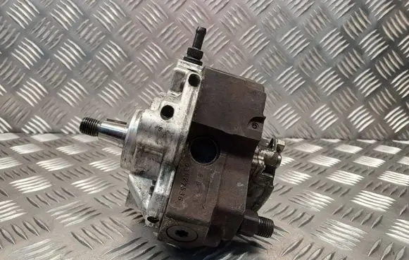 Opel Astra G Fuel injection high pressure pump 0445010086 8973279240