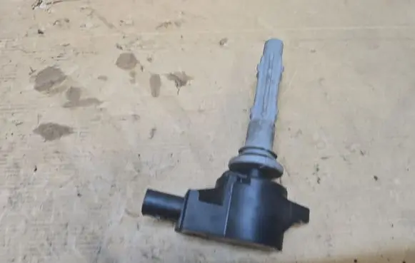 Mercedes-Benz S W221 High voltage ignition coil GN10235 22T146