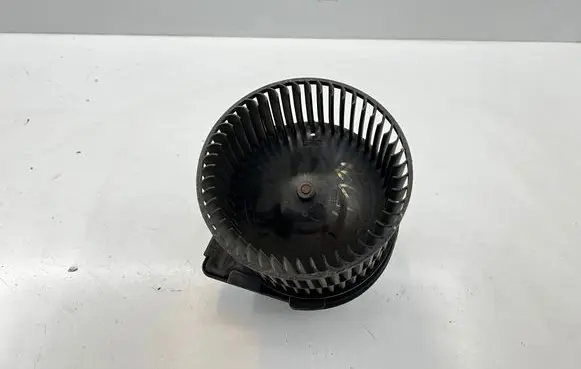 Opel Vectra B Heater fan/blower 658338Q