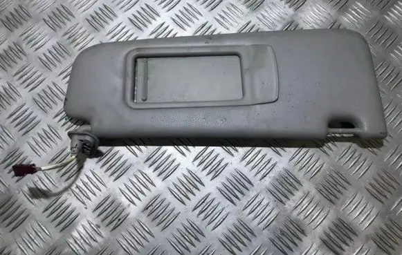 BMW 3 E90 E91 Sun visor