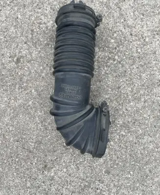 Mazda CX-5 Air intake duct part SH0113221