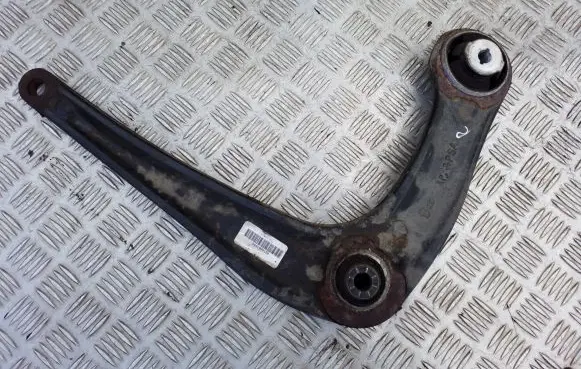 Opel Vivaro Front control arm 9816863580