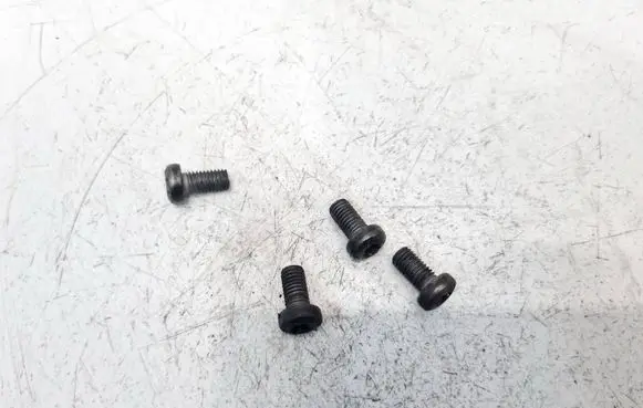 Peugeot 5008 Nuts/bolts 