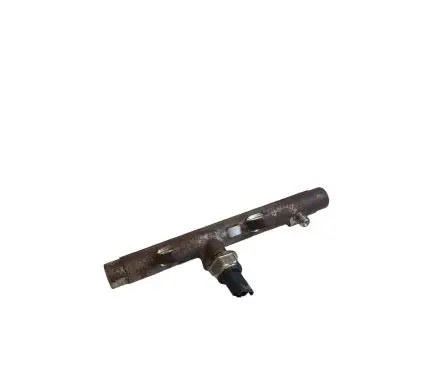 Renault Scenic III - Grand scenic III Fuel main line pipe 8200704212 H8200704217 5WS40440