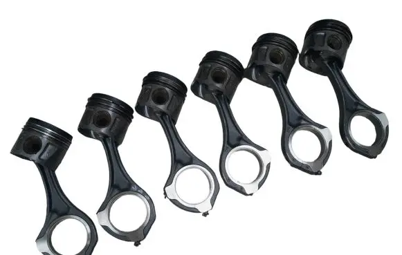 Jeep Grand Cherokee (WK) Piston with connecting rod