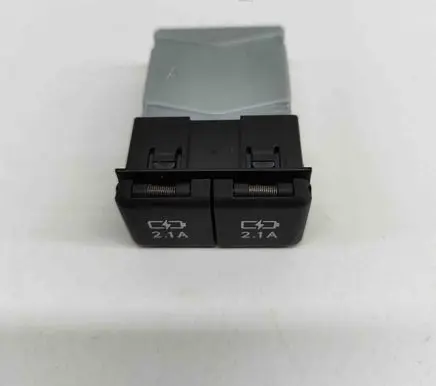 Lexus UX USB socket connector 8553250020