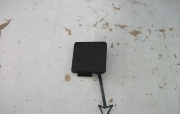 Ford S-MAX Rear bumper row hook cap/cover 17K922AW