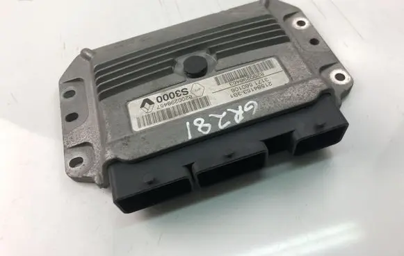 Renault Scenic I Engine control unit/module 8200298463