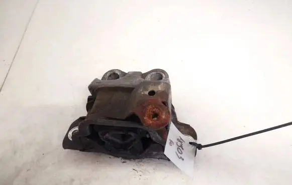 Fiat Punto (188) Engine mount bracket