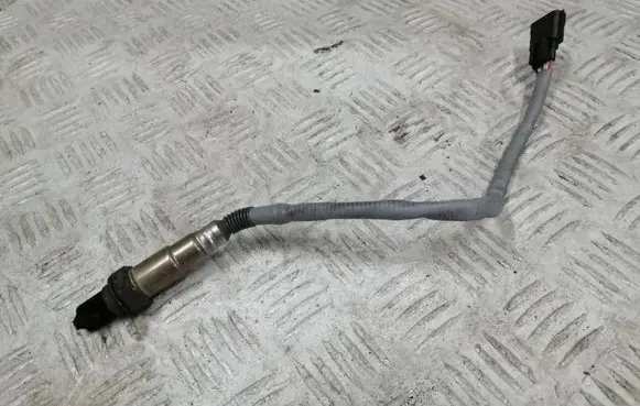 Nissan Qashqai Lambda probe sensor 226A41733R 0281004221 H8201395730