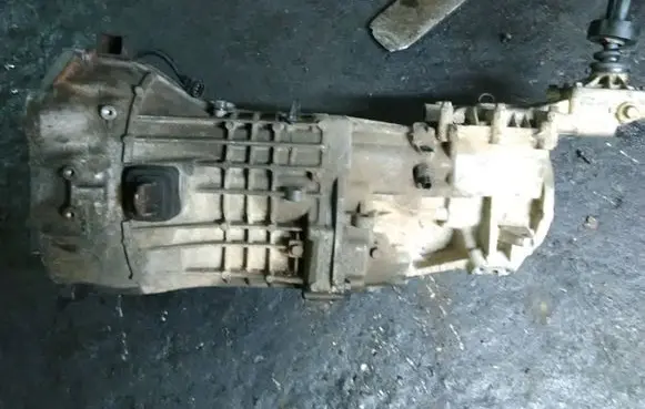 KIA Sorento Manual 5 speed gearbox