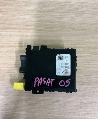 Volkswagen PASSAT B5.5 Steering angle sensor 3C0953549J 05113840 01101063410135