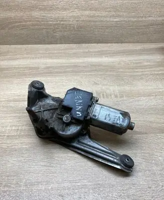 Toyota Avensis T250 Rear window wiper motor 8513005100 2596000102