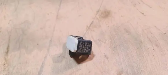 Dodge Durango III Airbag deployment crash/impact sensor