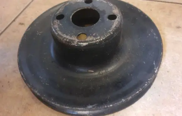 VAZ 2101 Water pump pulley 
