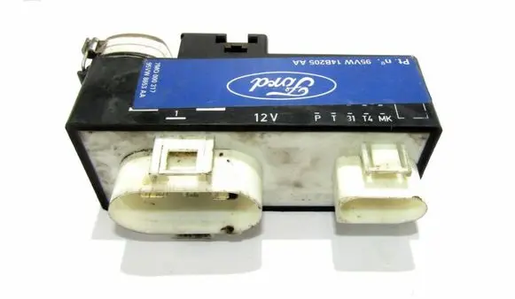 Coolant fan relay