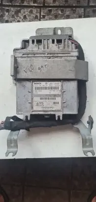 Volvo S40, V40 Engine control unit/module P30613695 0281001906 7700110648
