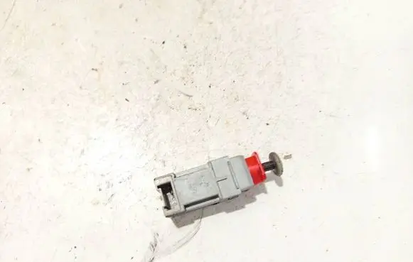 Opel Astra H Brake pedal sensor switch 55701396 869619858