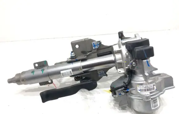 Mazda 2 Power steering pump DH3T32100J