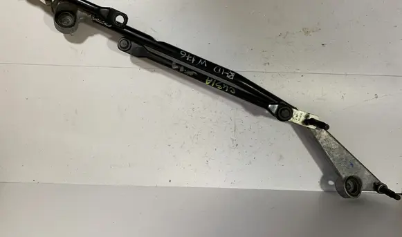 Mercedes-Benz A W176 Front wiper linkage A1768200040