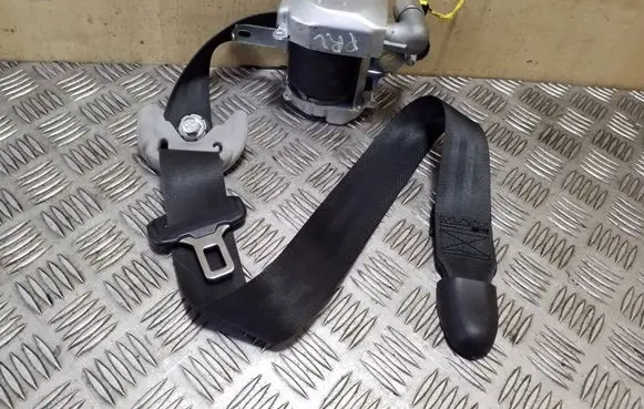 Hyundai i40 Front seatbelt 888103Z000
