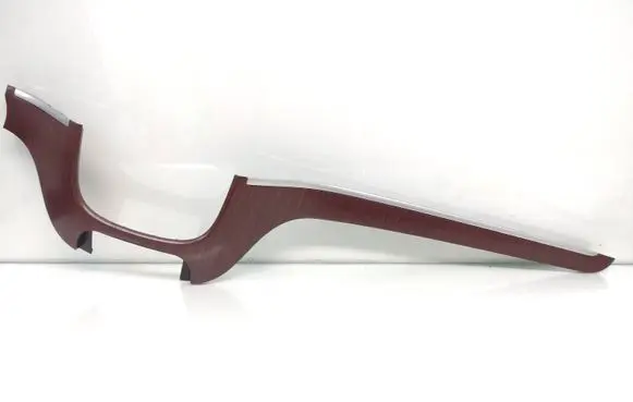 Dashboard glove box trim