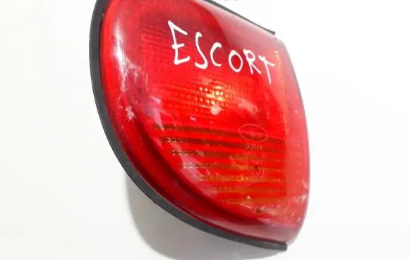 Ford Escort Tailgate rear/tail lights 93ag15k258