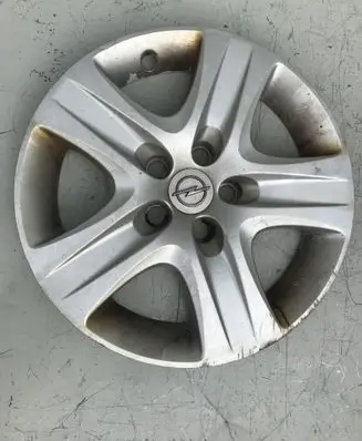 Opel Zafira B R16 wheel hub/cap/trim 13282335