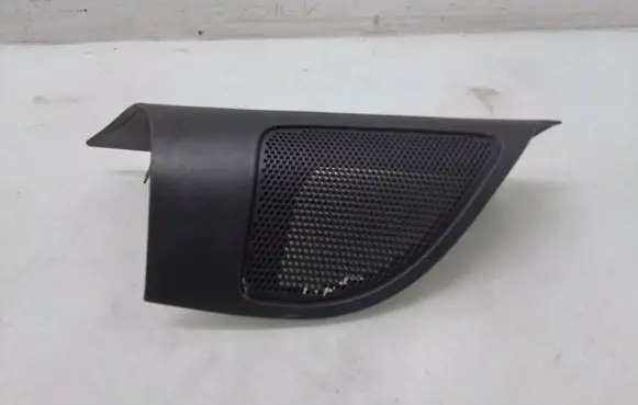 Ford Focus ST Side speaker trim/cover 4M5118C863
