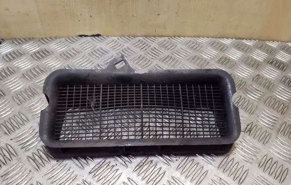 Volkswagen PASSAT B8 Air micro filter air duct channel part 5Q0815479