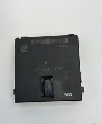Mercedes-Benz S W221 Gateway control module A2215408845 A2215408945 A2214481027