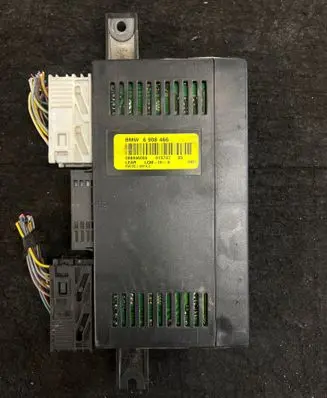 BMW 5 E39 Light module LCM 6908466 086946055 015747