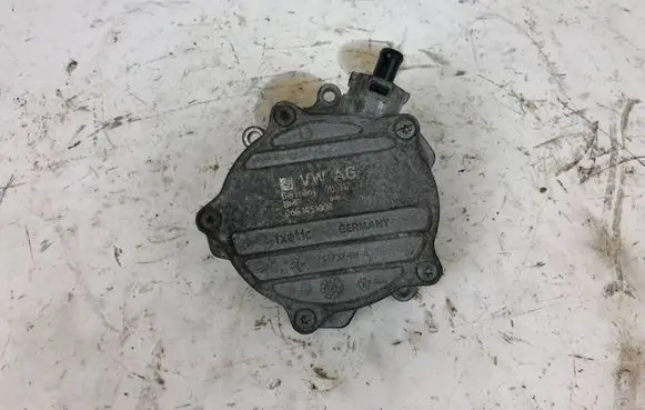 Audi A6 C7 Vacuum pump 06E145100R 200312