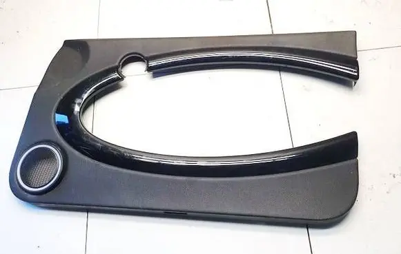 Mini One - Cooper Coupe R56 Front door card panel trim 40084221 20111124