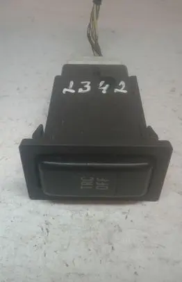 Traction control (ASR) switch