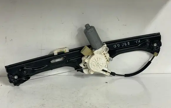 BMW X5 E70 Rear door window regulator with motor 7137030